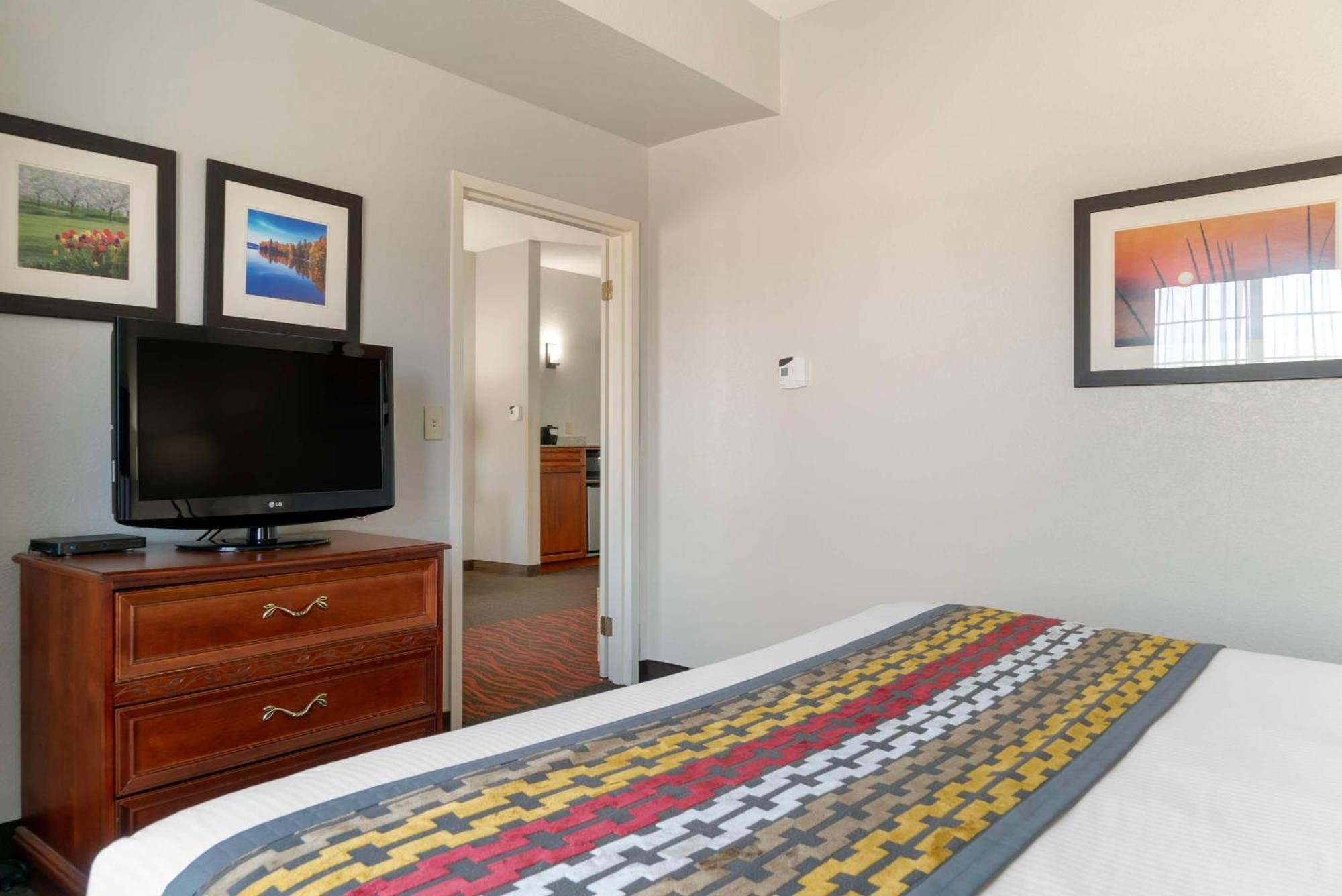Best Western Executive Inn & Suites Grand Rapids Zewnętrze zdjęcie