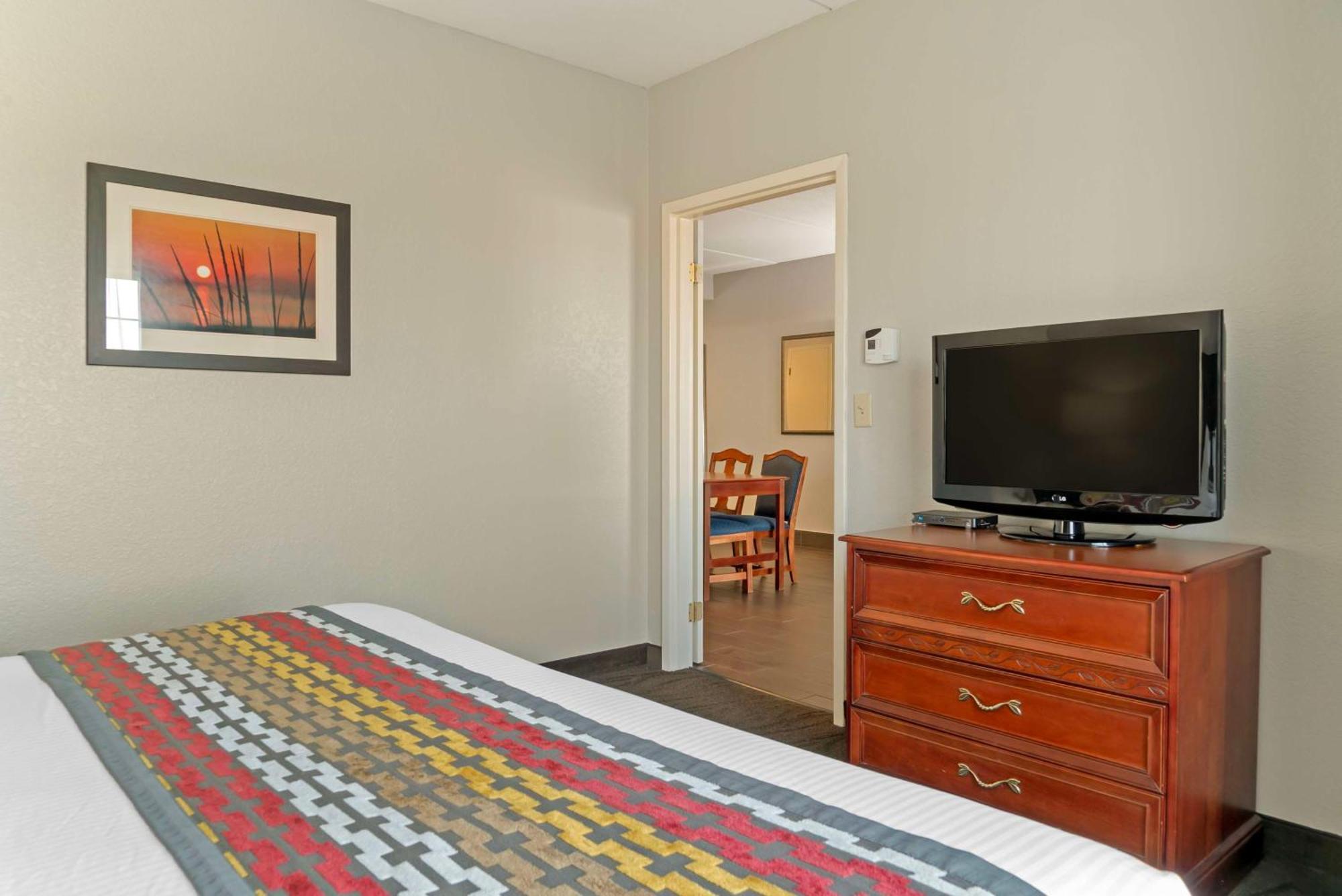 Best Western Executive Inn & Suites Grand Rapids Zewnętrze zdjęcie