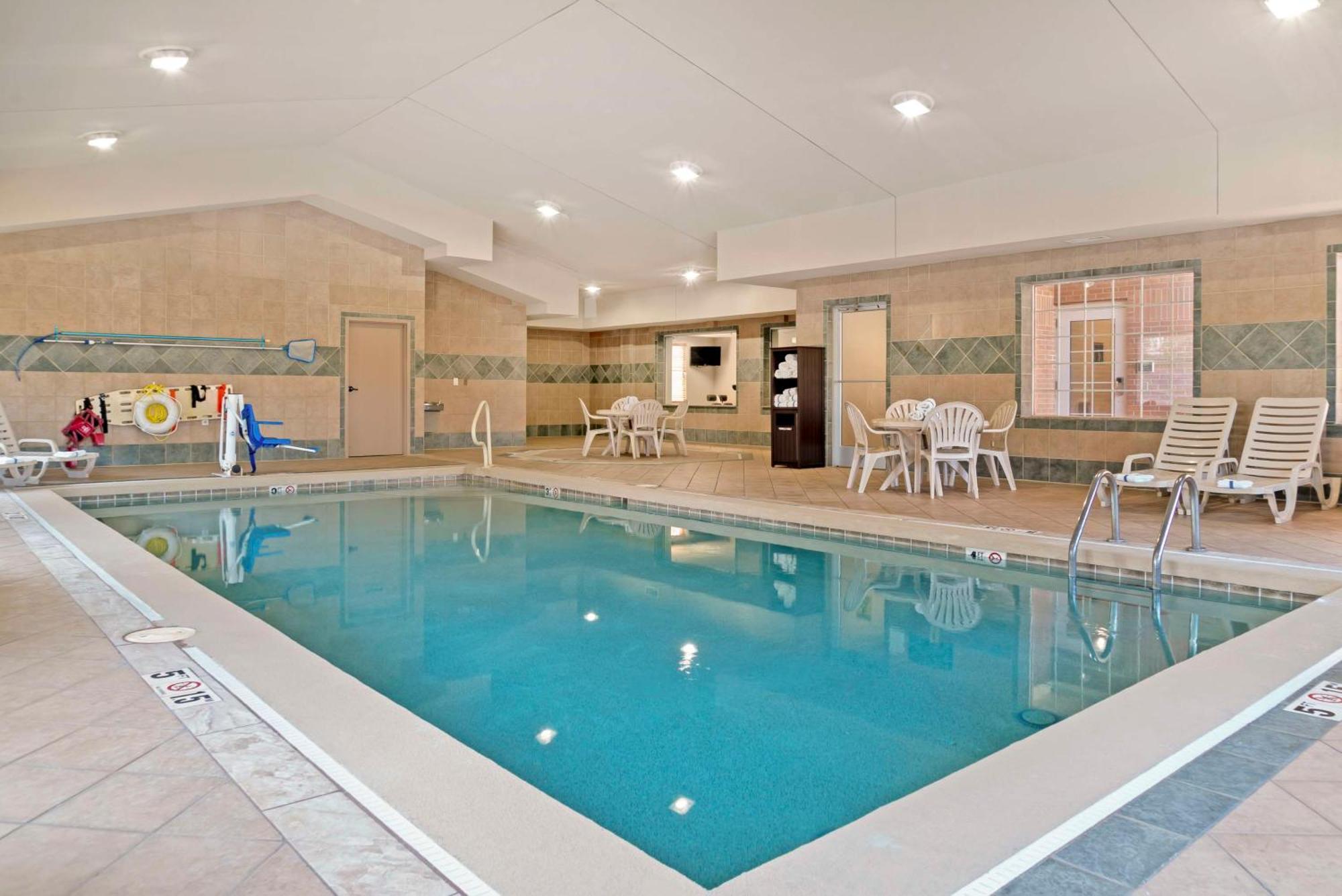 Best Western Executive Inn & Suites Grand Rapids Zewnętrze zdjęcie