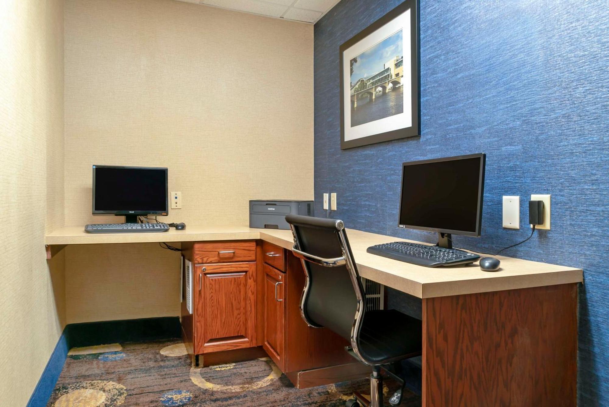 Best Western Executive Inn & Suites Grand Rapids Zewnętrze zdjęcie